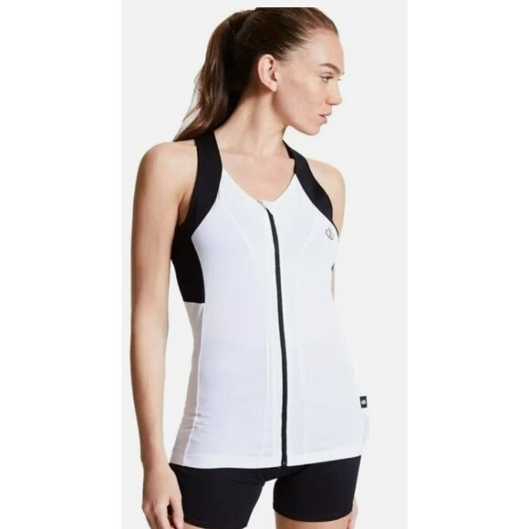 New! Women’s Dare 2B Size 16 Black & White Regale Vest Cycling Full Zip Vest - Picture 1 of 16